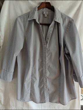 Worthington Light Gray and White Pinstripe Button-Down Shirt